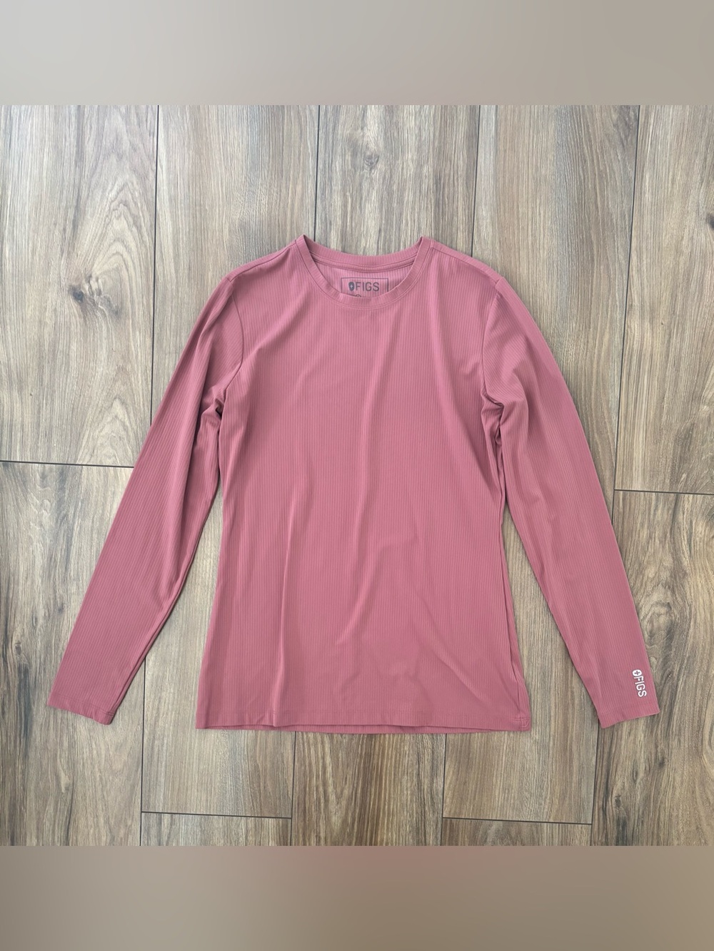 The Palmer Ribbed Long-Sleeve Mauve Underscrub Top